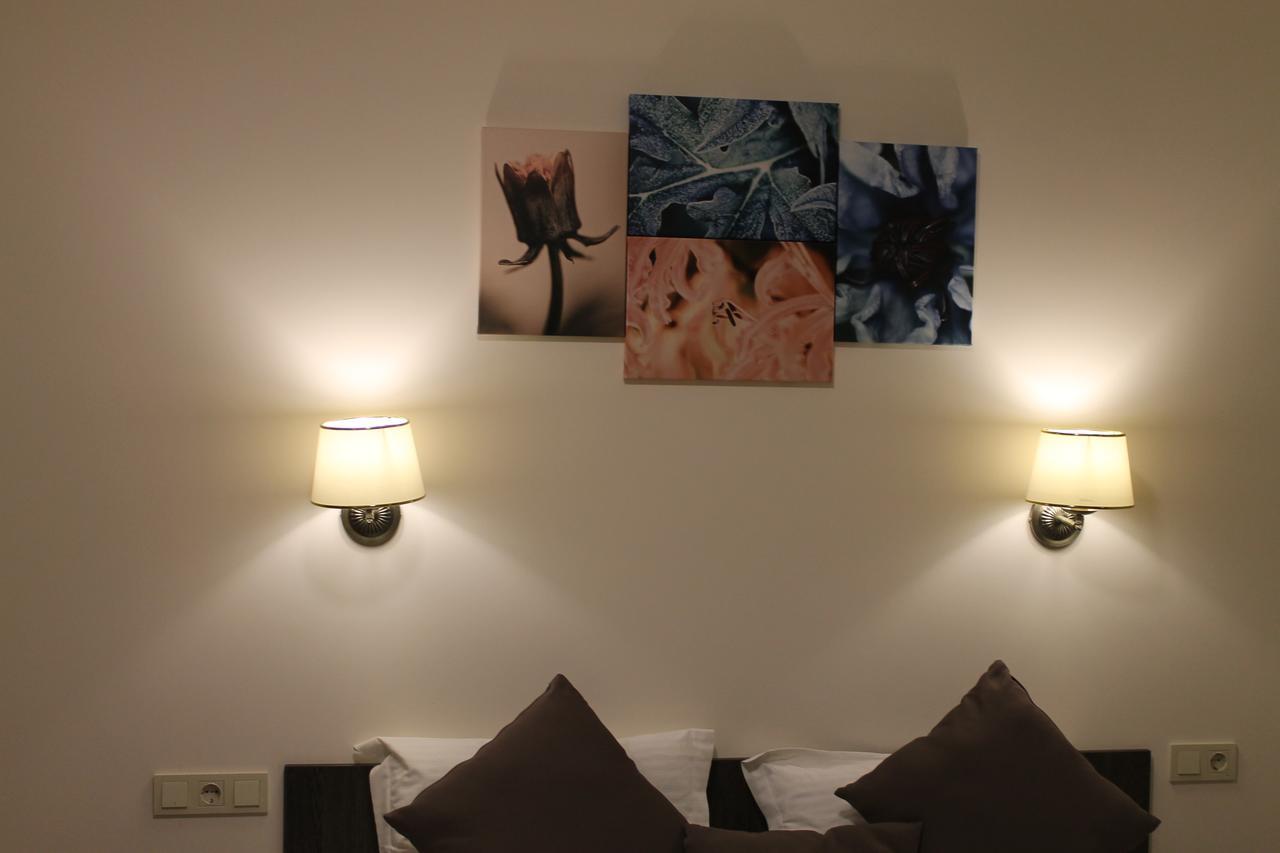 Non-Stop Economy Hotel Boryspil Bagian luar foto