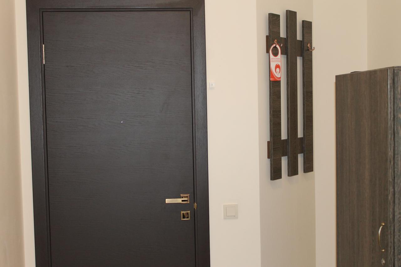 Non-Stop Economy Hotel Boryspil Bagian luar foto