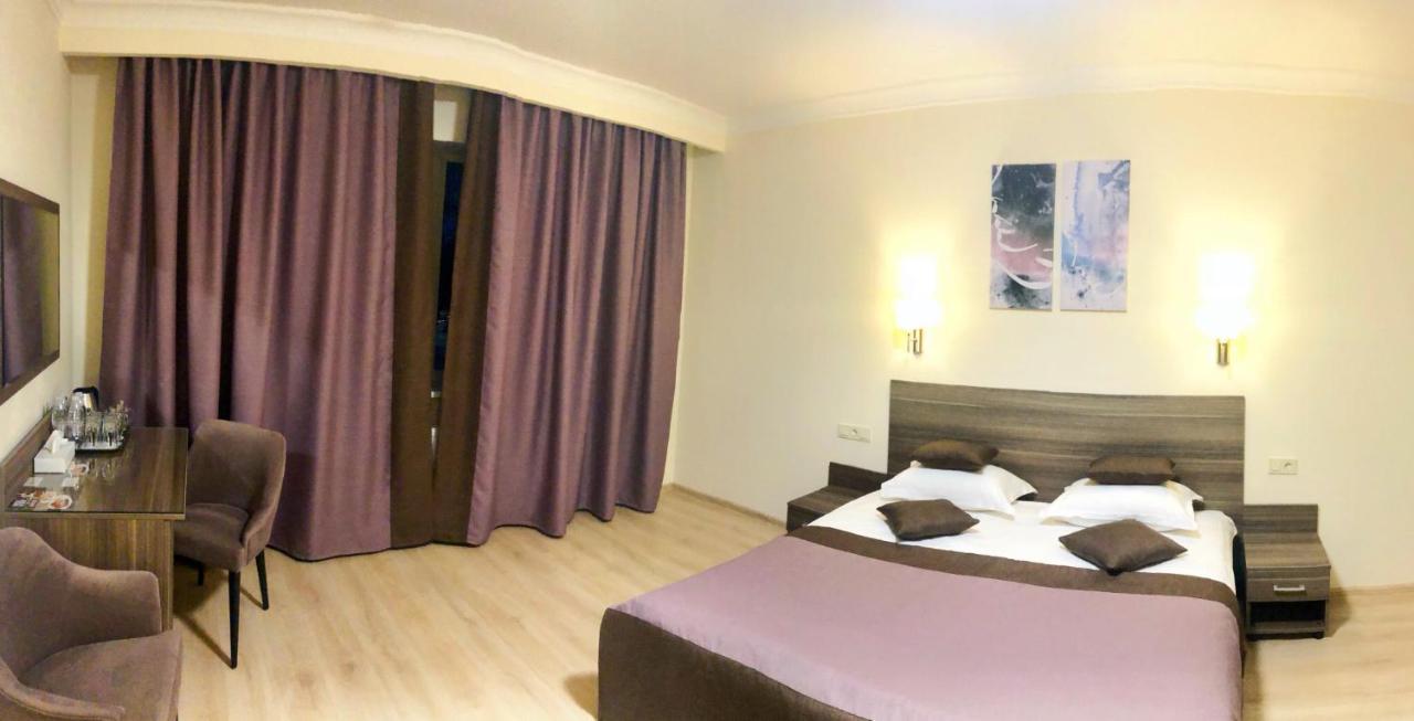 Non-Stop Economy Hotel Boryspil Bagian luar foto