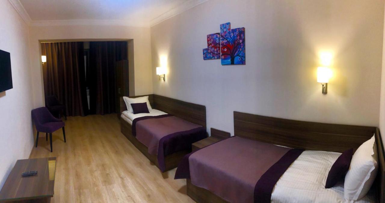 Non-Stop Economy Hotel Boryspil Bagian luar foto